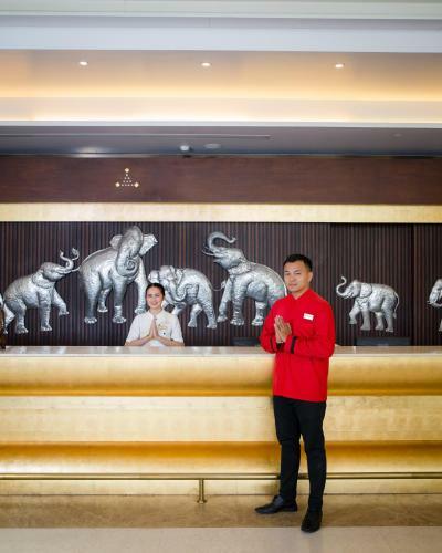 Aiyara Grand Hotel