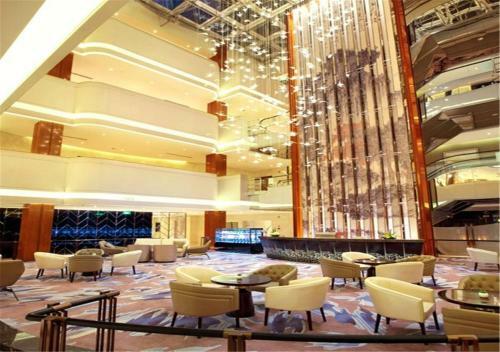 Xiamen Airlines Lakeside Hotel