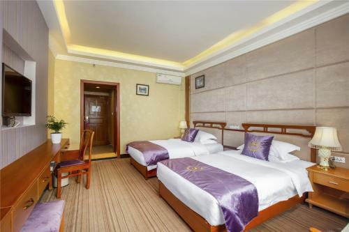 New Century Hotel