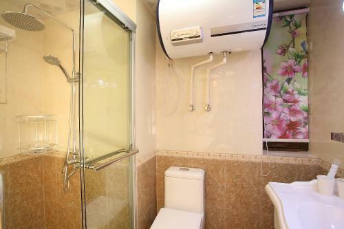 Hostal Yushui Chengfeng Guest House
