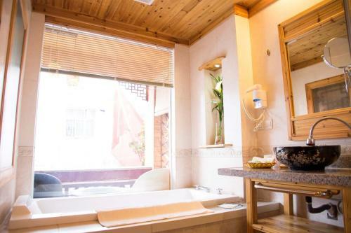 Yangshuo Rosewood Boutique Hotel