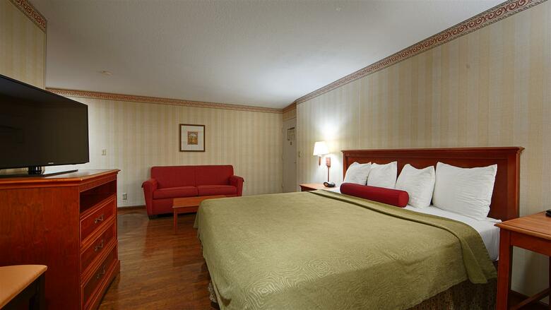 Hotel Best Western Raffles Inn & Suites