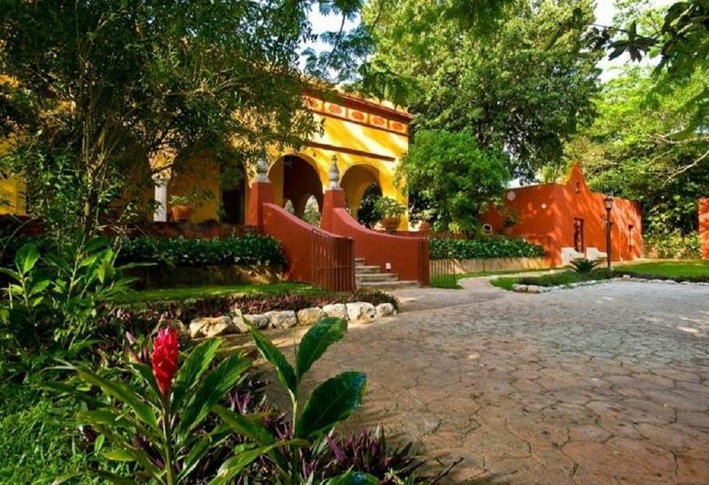 Hotel Hacienda Misne