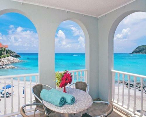 Apartamentos Suites At Divi Little Bay Beach Resort