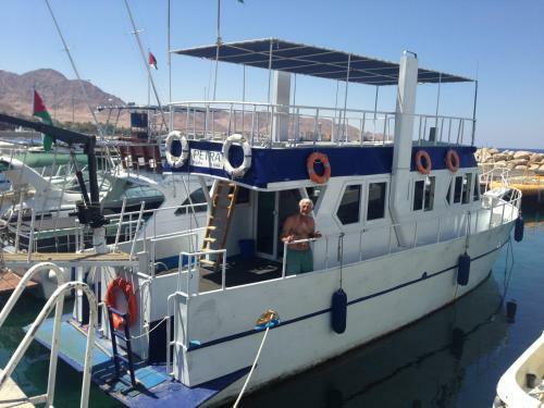 Hotel Arab Divers