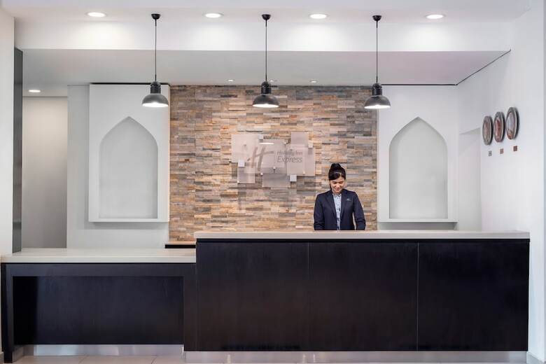Hotel Holiday Inn Express Dubai, Jumeirah