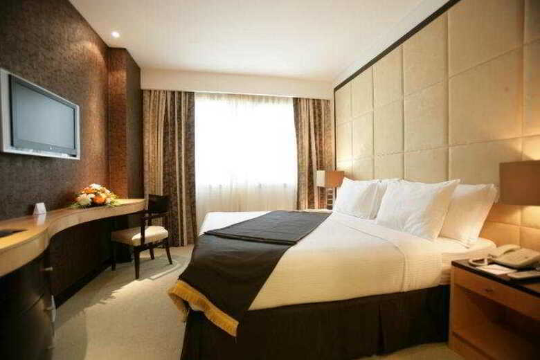 Savoy Suites Hotel Apartment