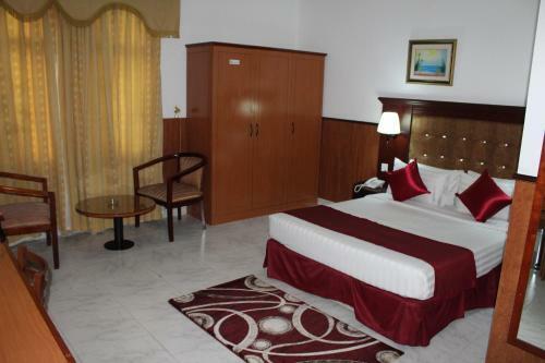 Grand Nova Hotel