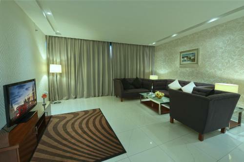 Grand Mayral Hotel