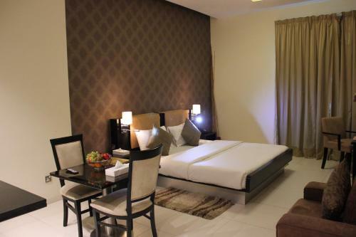 Royal Ascot Hotel Apartment - Kirklees 2