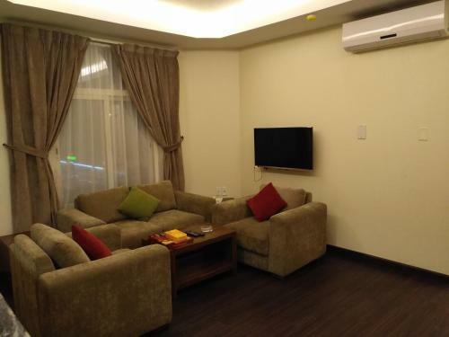 Apartamento Crown Glory Hotel Suites