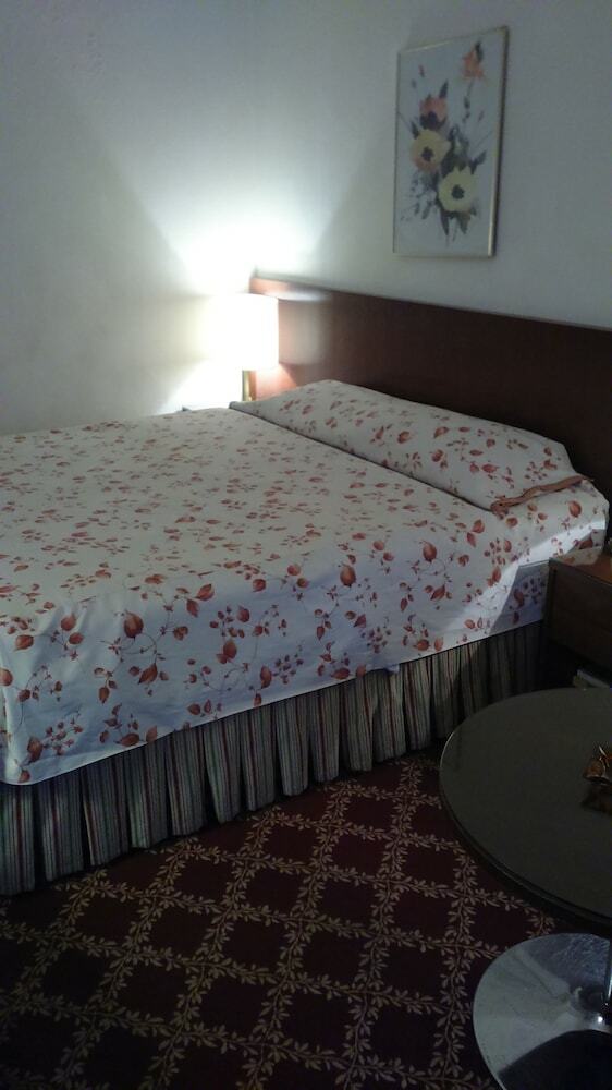 Al Nimran Hotel
