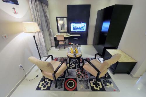 Apartamento Al Janaderia Suites 7