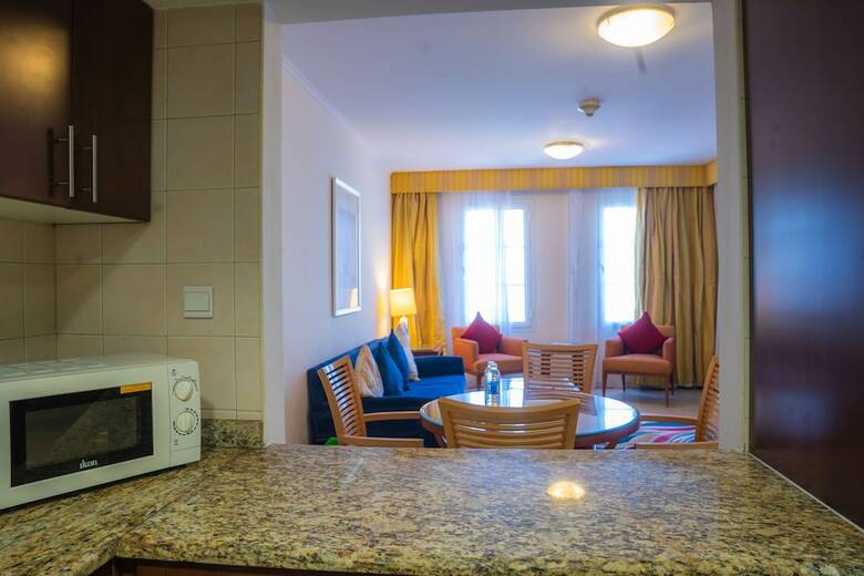 Aparthotel Millennium Lakeview Residences