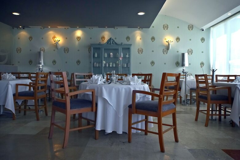 Rivoli Select Hotel