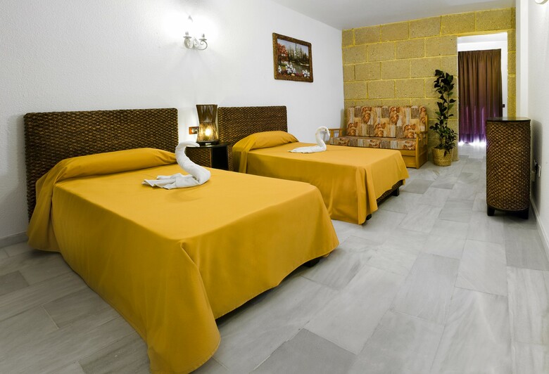 Apartamentos Las Piramides