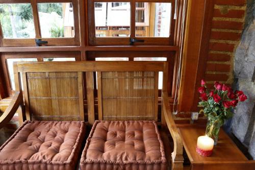 Hostal Pousada Casa De Pedra