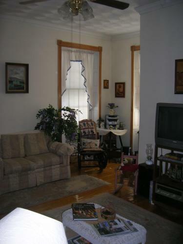 Bed & Breakfast Historic Hill Inn
