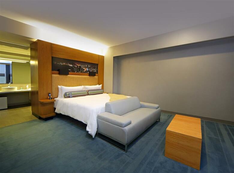 Hotel Aloft Panama