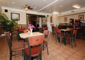 Hotel Comfort Inn