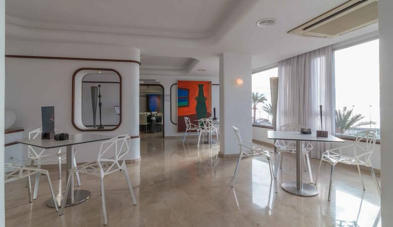 Hotel Albah�a Alicante