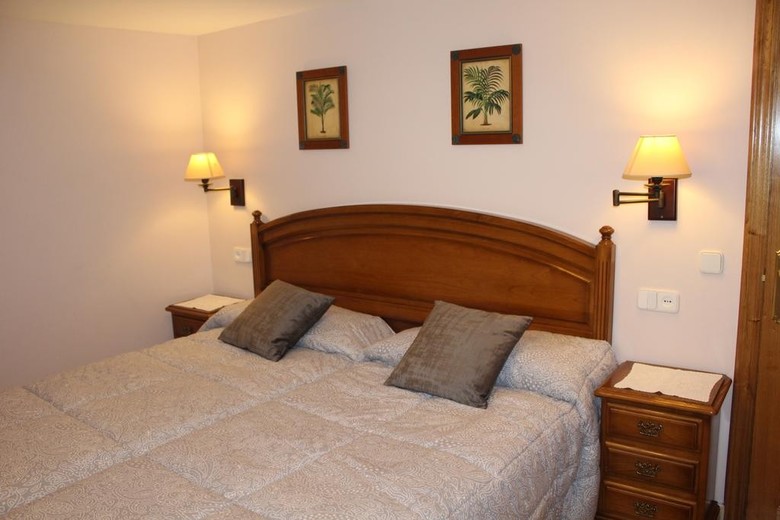 Apartamentos Aptos. La Lula