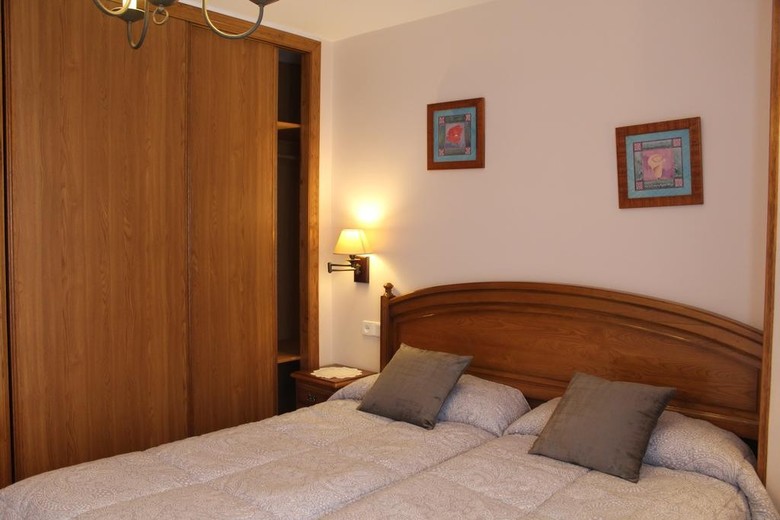 Apartamentos Aptos. La Lula