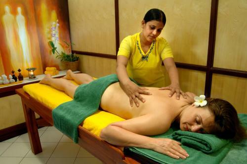 Lanka Princess All Inclusive Hotel