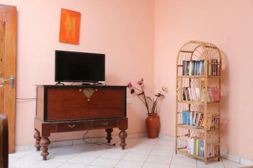 Silvereen Apartments