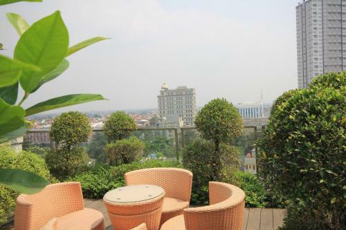 Apartamentos Harvia Suites Kebon Jeruk