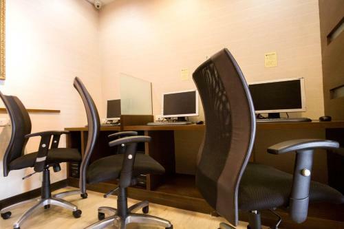 Young Soarian Hotel - Tainan