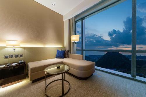 New World Guiyang Hotel