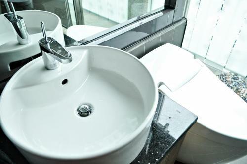 Bed & Breakfast Shuian Lakeside Hotel