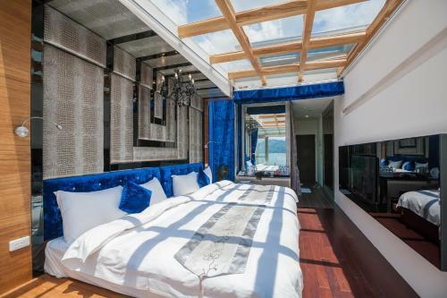Bed & Breakfast Shuian Lakeside Hotel