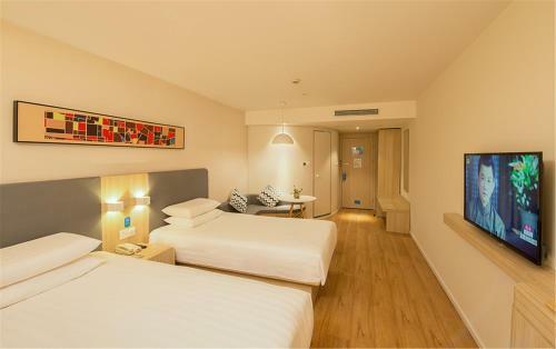 Hotel Hanting Express Qingdao Hai'er Road