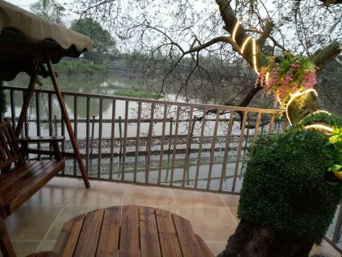 Posada Wuzhen Helan Bridge Inn