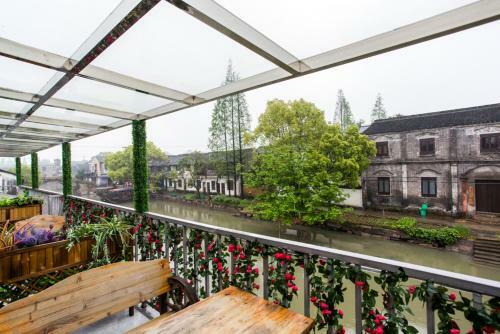 Posada Wuzhen Helan Bridge Inn