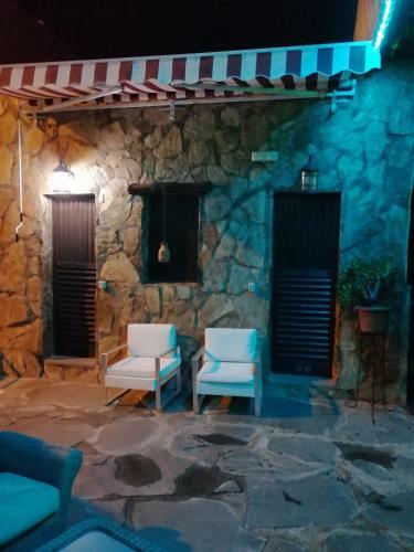 Hostal Casa Rural La Piedra Viva-grupos