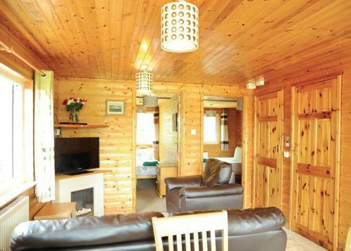 Hideaway Lodges