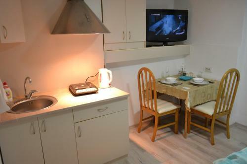 Kostoski B&B