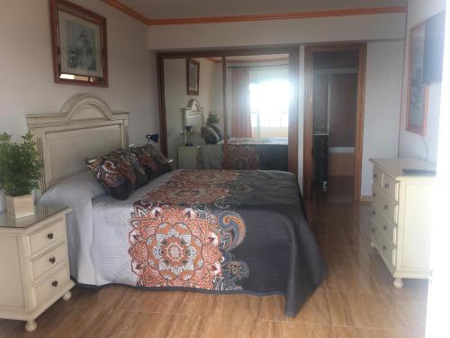 Apartamento Eden Roc II
