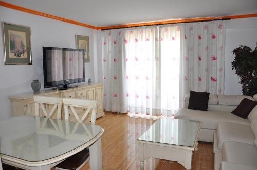 Apartamento Eden Roc II