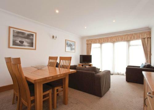 Jaybelle Grange Lodges