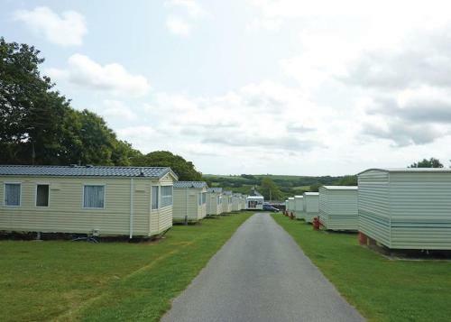 Meadow Lakes Holiday Park