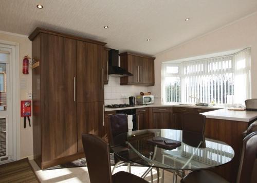 Devon Hills Lodges