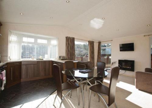Devon Hills Lodges