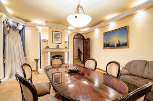 Apartment On Dudaeva 16