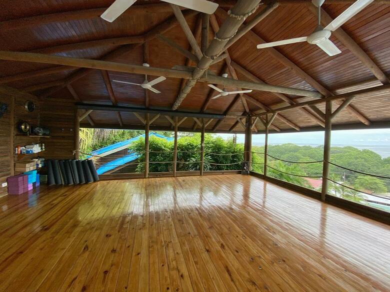 Villa Horizon Hotel & Yoga Center