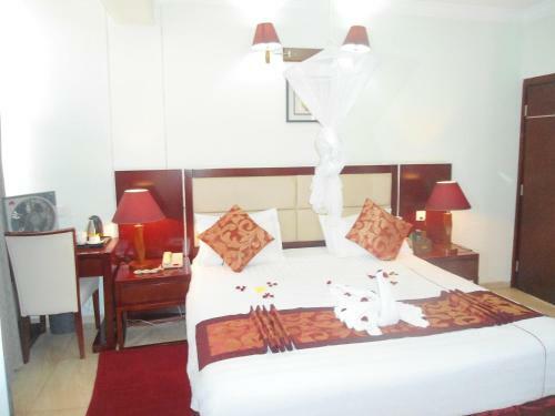 Rahnile Hotel
