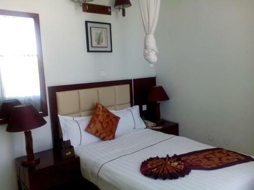 Rahnile Hotel